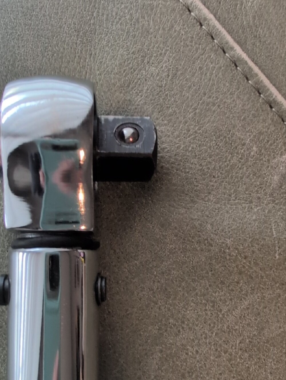 Two Craftsman Click Torque Wrenches - Picture 9 of 10